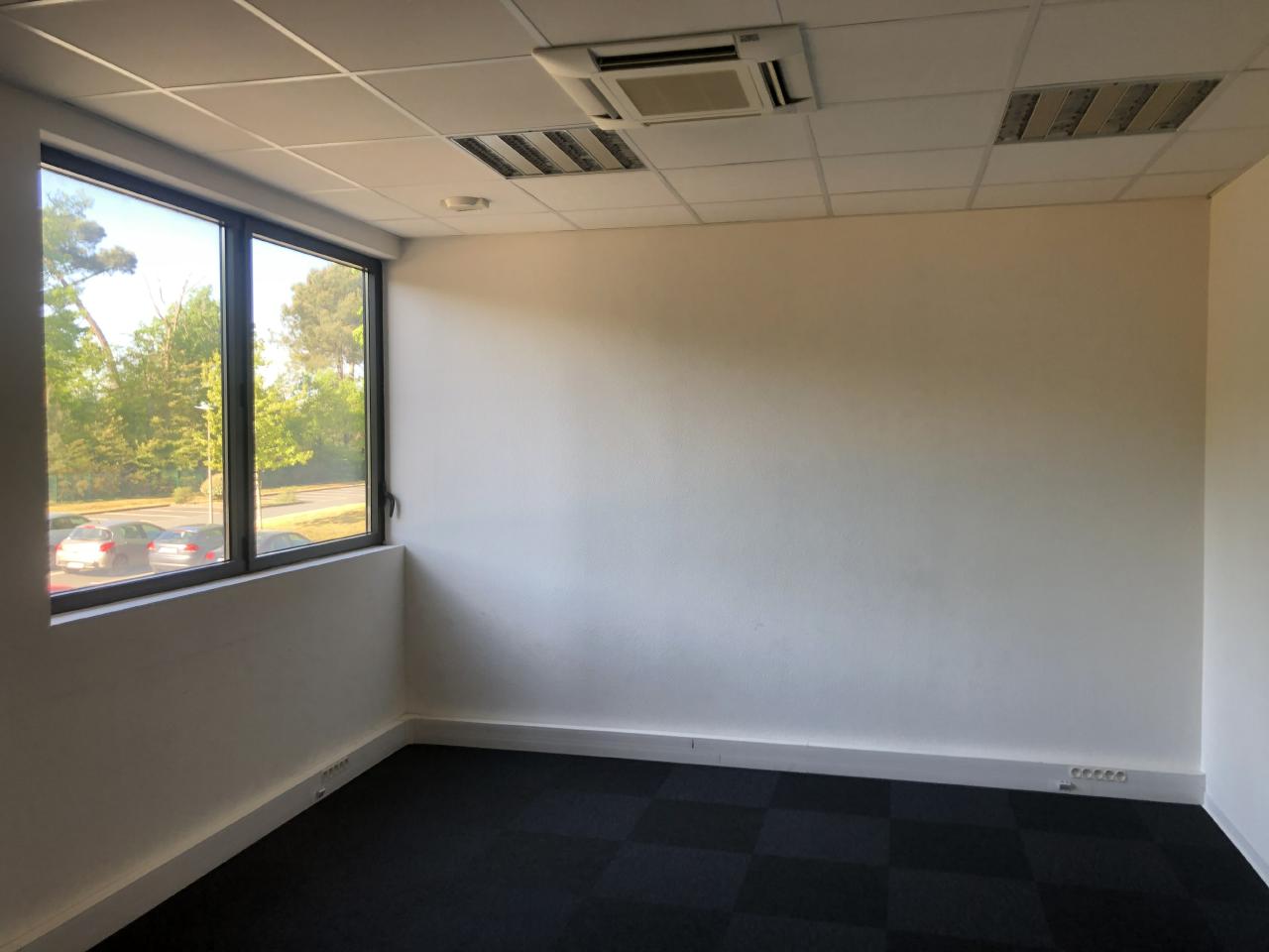 Bureau Pessac 1744m² Location bureau Pessac Gironde OLBUR2115947 1